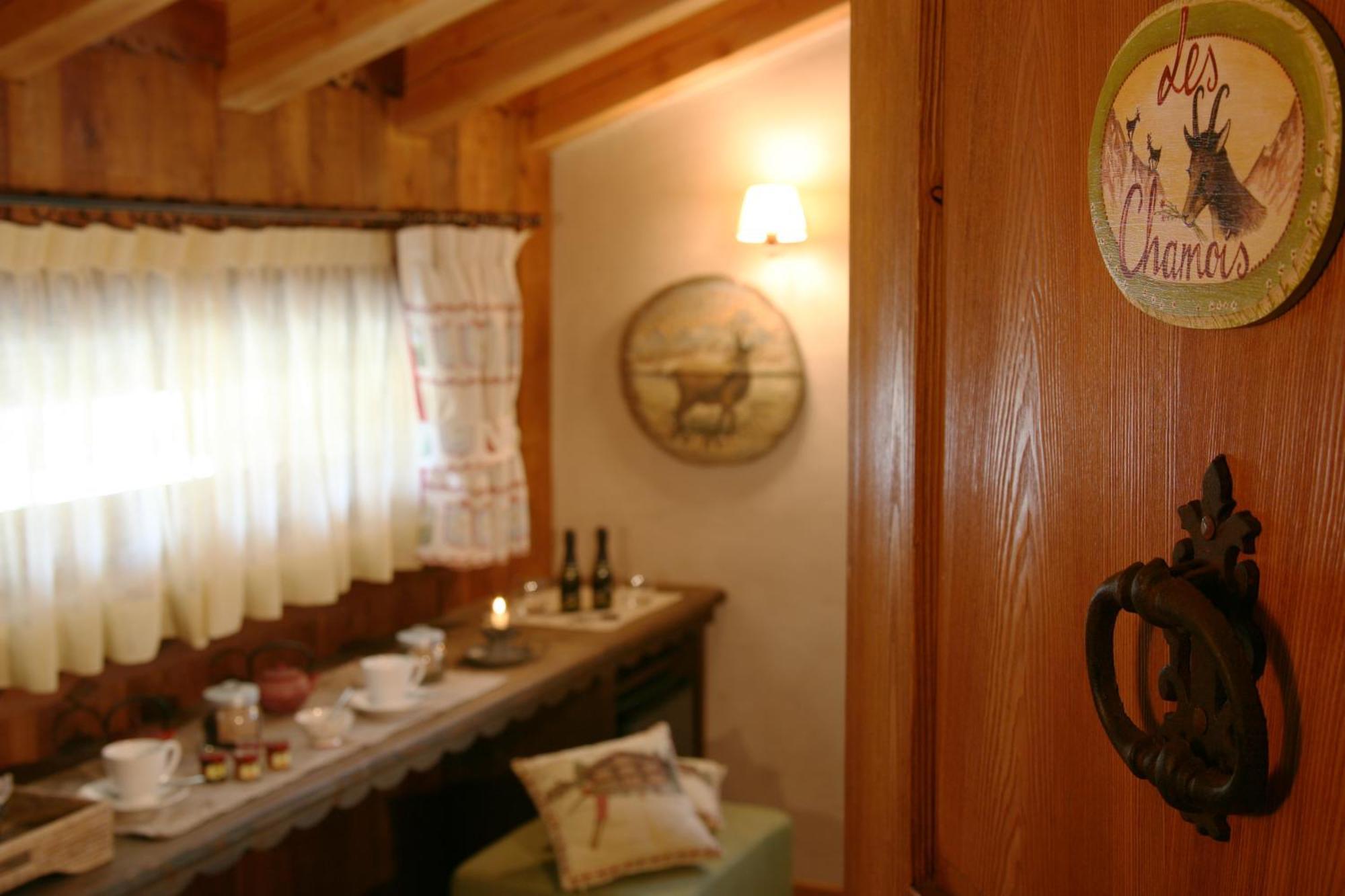 Hotel Letterario Locanda Collomb La Thuile Pokoj fotografie