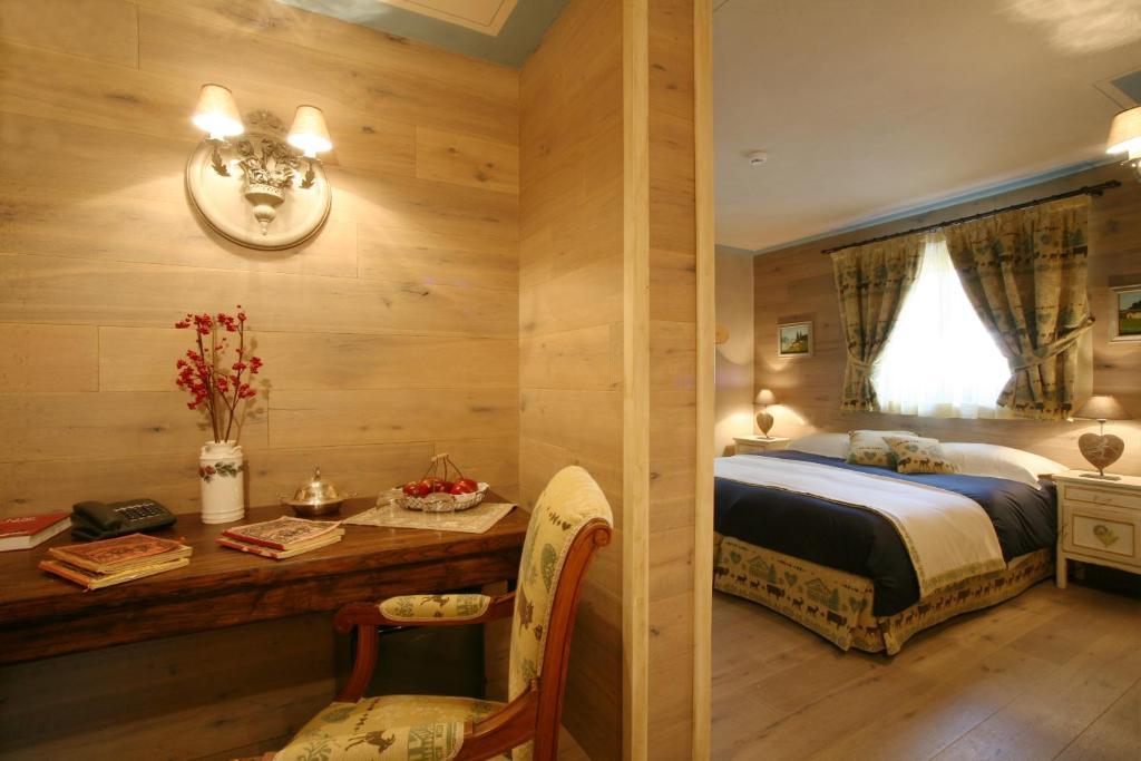 Hotel Letterario Locanda Collomb La Thuile Pokoj fotografie