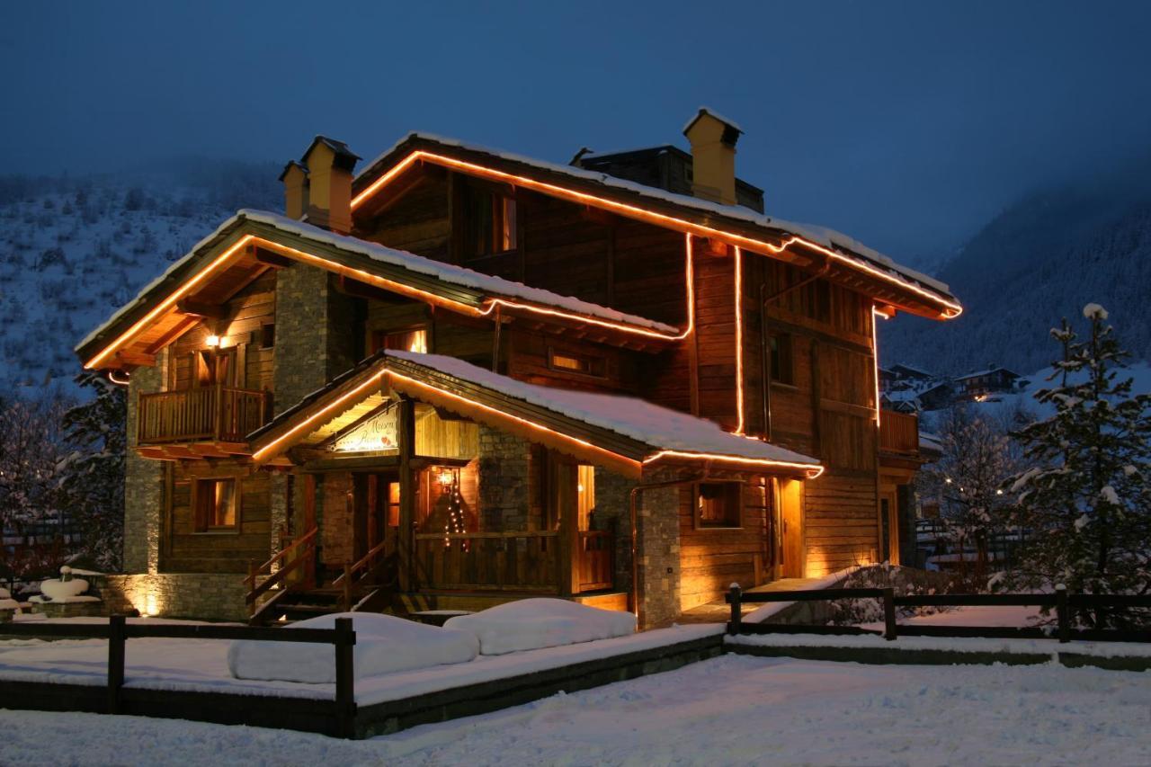 Hotel Letterario Locanda Collomb La Thuile Exteriér fotografie